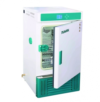 Incubadora refrigerada con control de temperatura inteligente. Marca Numak, modelo  HPI-250L REF